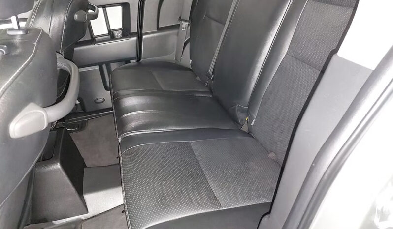 
								2012 Toyota Land Cruiser FJ 4.0 V6 full									