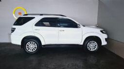 
										2015 Toyota Fortuner 2.5D-4D RB full									