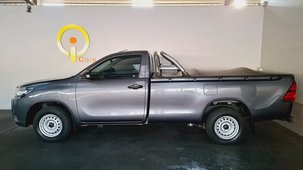 2023 Toyota Hilux 2.4 GD S A/C