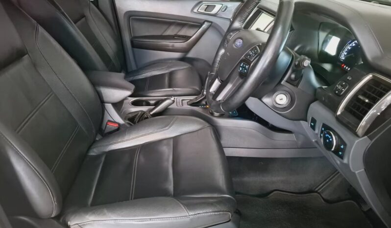 
								2016 Ford Everest 3.2 TDCi LTD 4×4 A/T full									