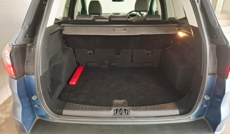 
								2019 Ford Kuga 1.5 Ecoboost Trend A/T full									