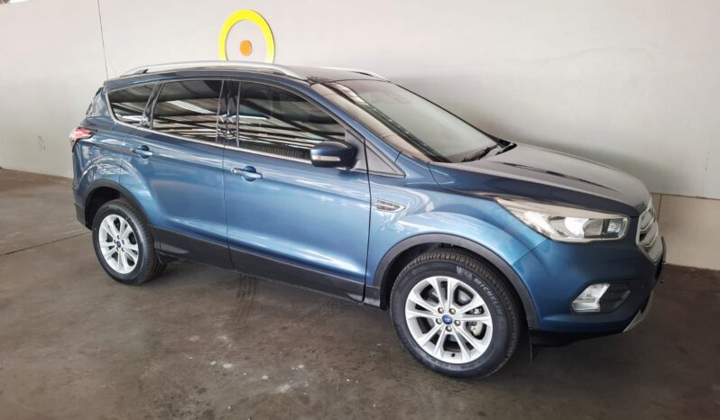 
								2019 Ford Kuga 1.5 Ecoboost Trend A/T full									