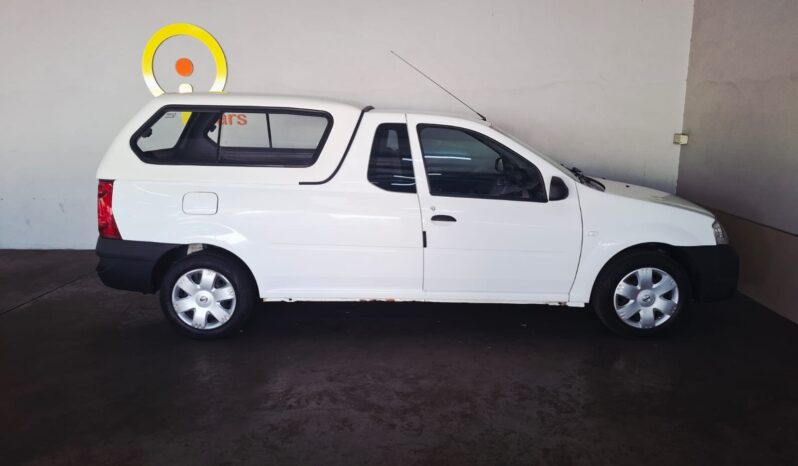 
								2018 Nissan NP200 1.6i A/C Safety Pack full									