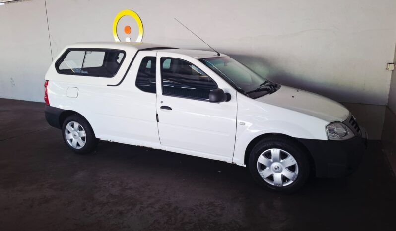 
								2018 Nissan NP200 1.6i A/C Safety Pack full									