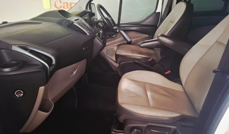 
								2016 Ford Tourneo Custom 2.2 TDCi LTD full									