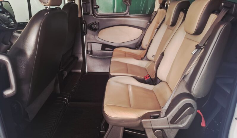 
								2016 Ford Tourneo Custom 2.2 TDCi LTD full									