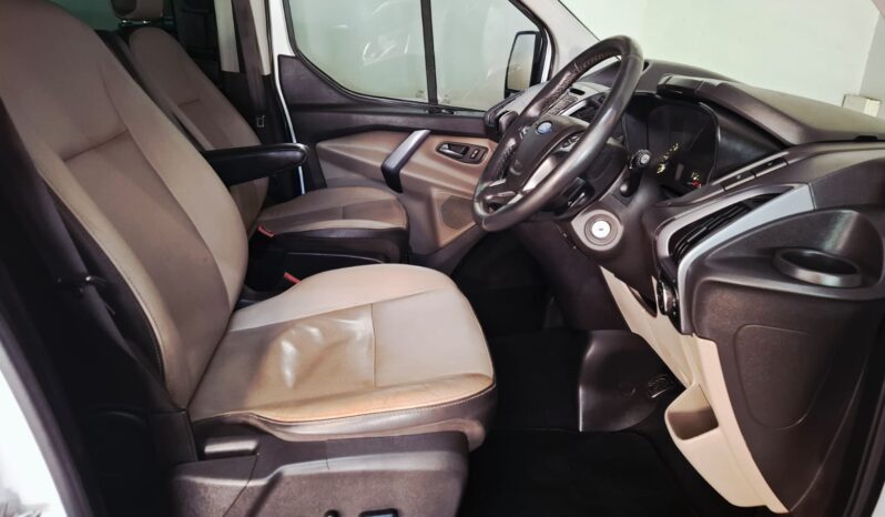 
								2016 Ford Tourneo Custom 2.2 TDCi LTD full									