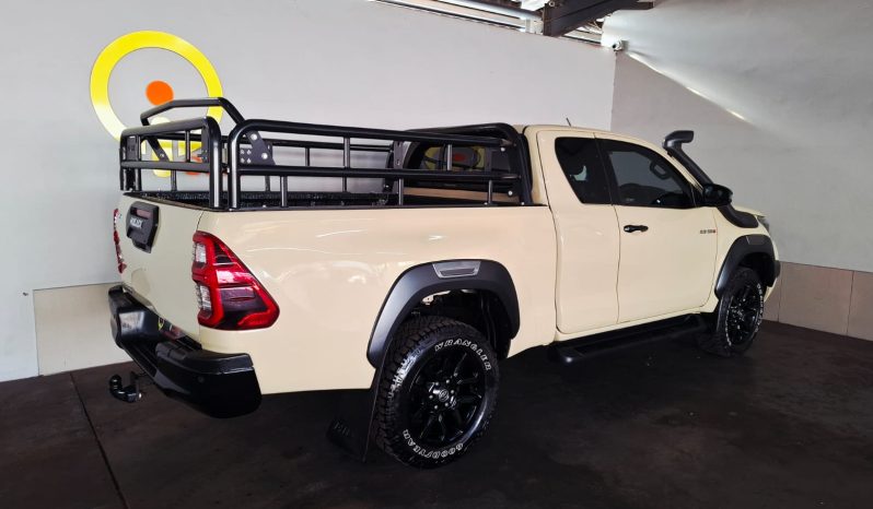 
								2022 Toyota Hilux 2.8 GD-6 Legend XC full									