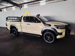 
										2022 Toyota Hilux 2.8 GD-6 Legend XC full									
