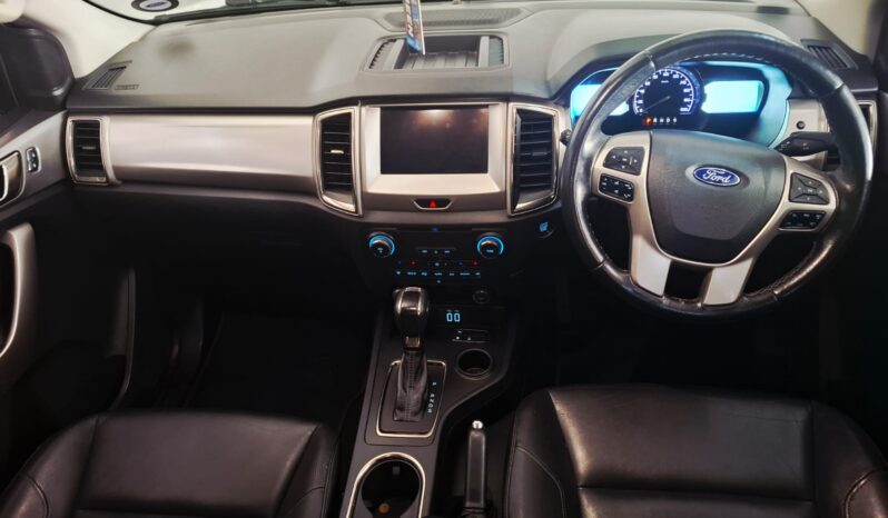 
								2019 Ford Everest 2.0D A/T full									