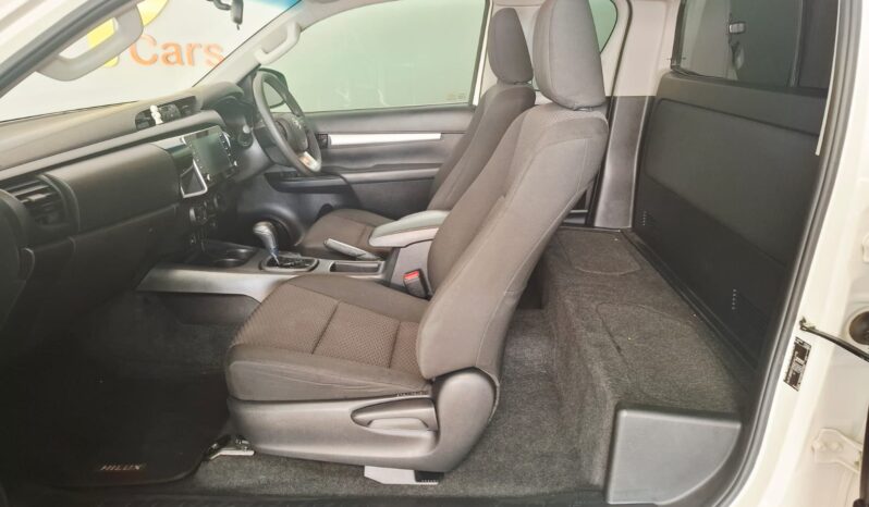 
								2021 Toyota Hilux 2.4 GD-6 Raider E/Cab A/T full									