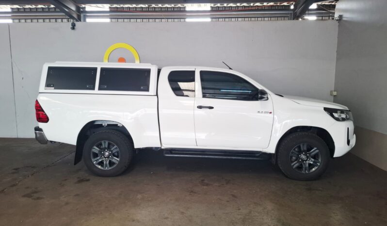 
								2021 Toyota Hilux 2.4 GD-6 Raider E/Cab A/T full									