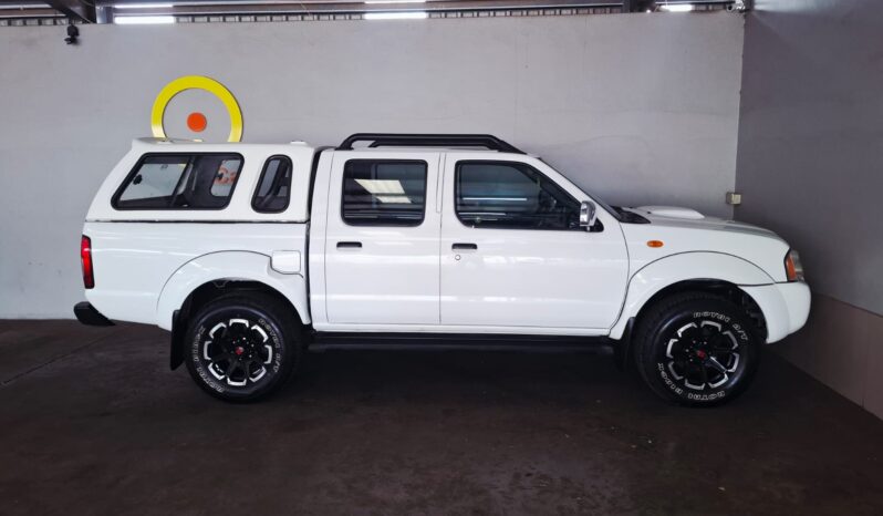 
								2018 Nissan NP300 2.5 TDi Hardbody Double Cab full									