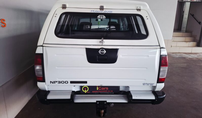 
								2018 Nissan NP300 2.5 TDi Hardbody Double Cab full									