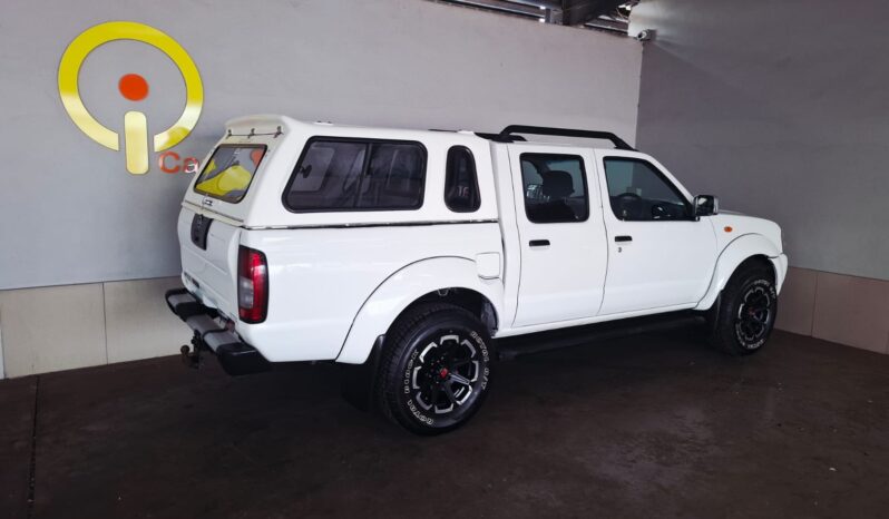 
								2018 Nissan NP300 2.5 TDi Hardbody Double Cab full									