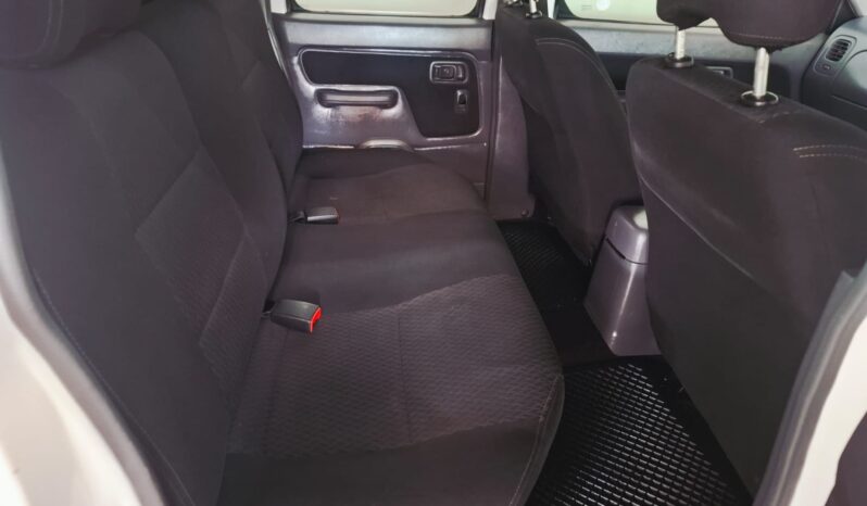 
								2018 Nissan NP300 2.5 TDi Hardbody Double Cab full									