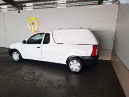 
										2015 Nissan NP200 1.6i A/C full									