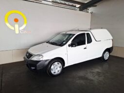 
										2015 Nissan NP200 1.6i A/C full									