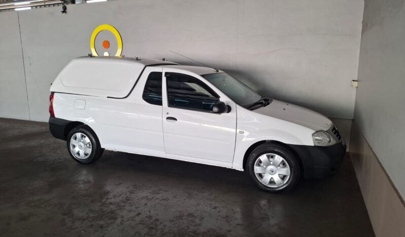 
								2015 Nissan NP200 1.6i A/C full									