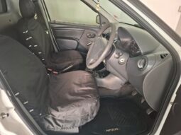 
										2015 Nissan NP200 1.6i A/C full									