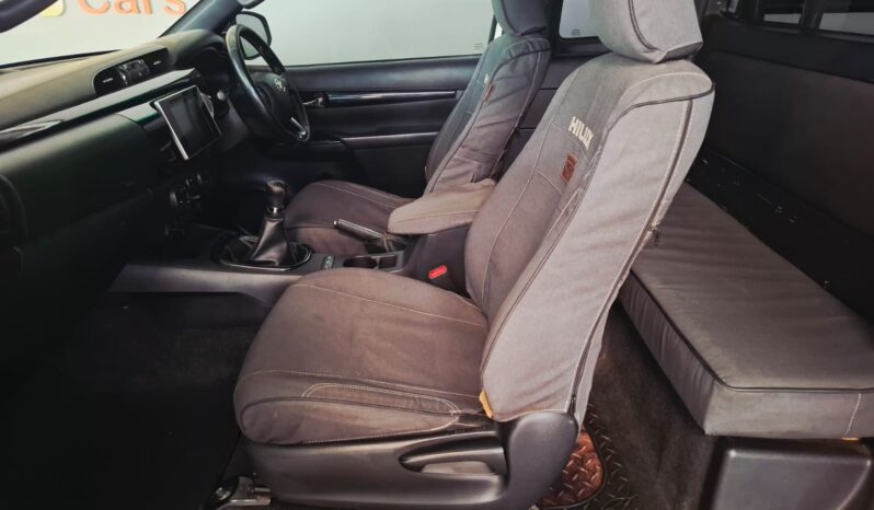 
								2019 Toyota Hilux 2.8 GD-6 RB Raider E/Cab Manual full									