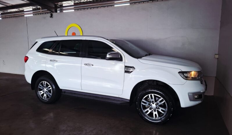 
								2019 Ford Everest 2.0D A/T full									