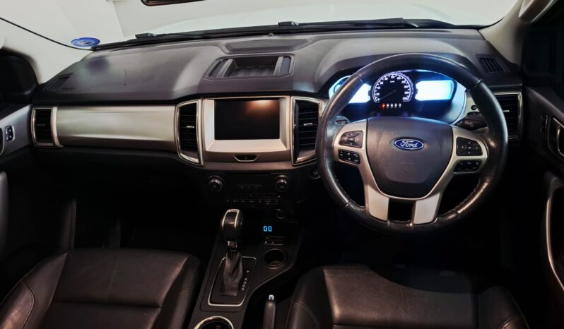 
								2019 Ford Everest 2.0D A/T full									