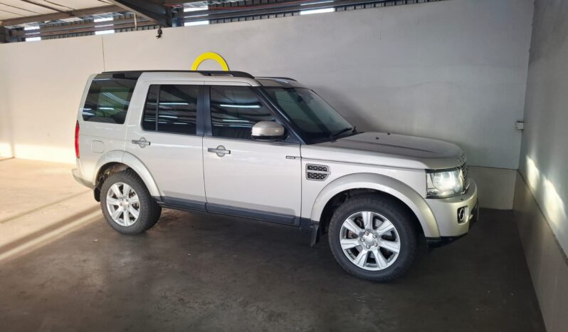 
								2015 Land Rover Discovery 4 SDV6 SE full									