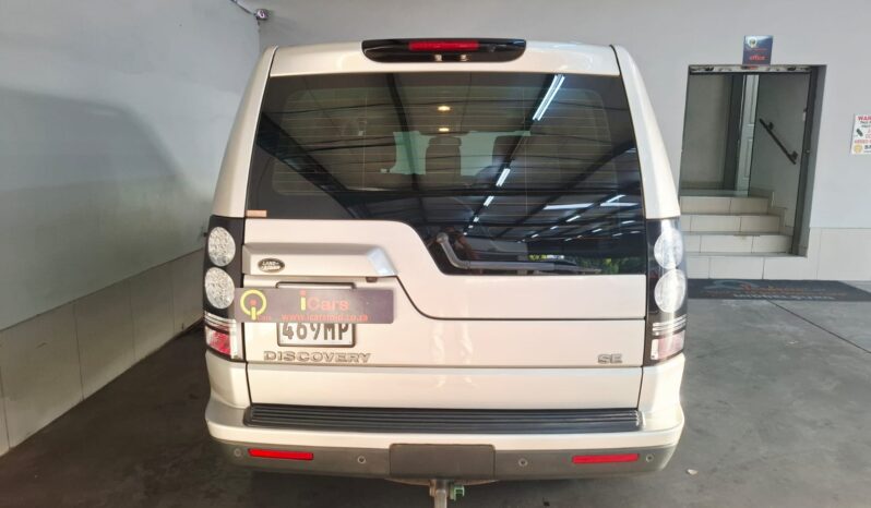 
								2015 Land Rover Discovery 4 SDV6 SE full									