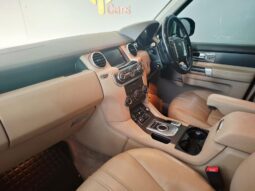 
										2015 Land Rover Discovery 4 SDV6 SE full									