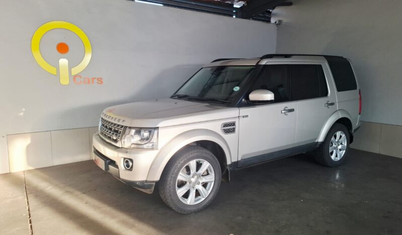 
								2015 Land Rover Discovery 4 SDV6 SE full									
