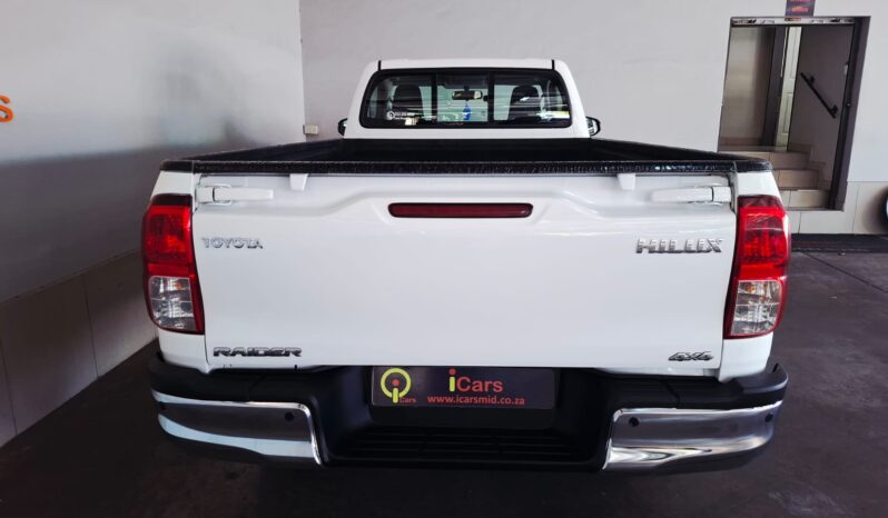 
								2023 Toyota Hilux 2.4 GD-6 Raider S/C 4×4 full									