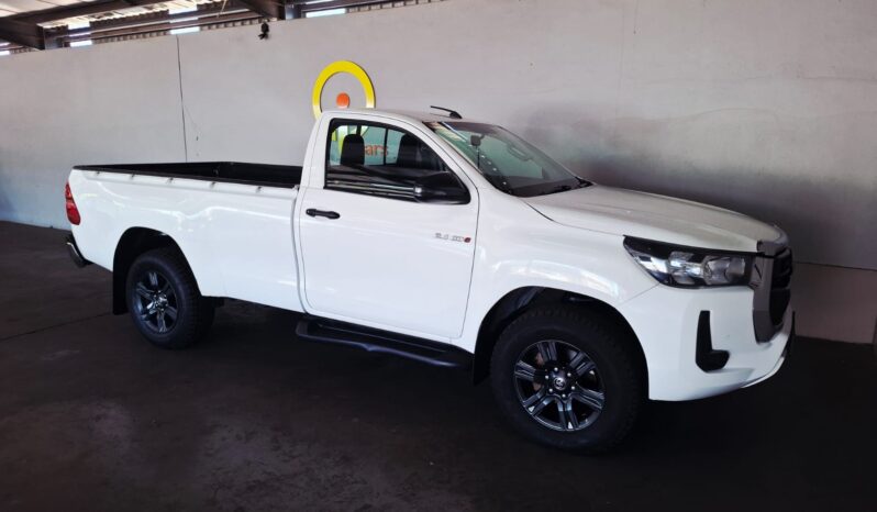 
								2023 Toyota Hilux 2.4 GD-6 Raider S/C 4×4 full									