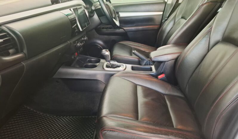 
								2017 Toyota Hilux 2.8 GD-6 Raider RB D/C A/T full									