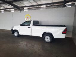 
										2022 Toyota Hilux 2.0 VVT-i A/C Single Cab full									