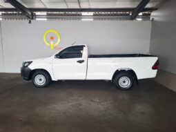 
										2022 Toyota Hilux 2.0 VVT-i A/C Single Cab full									