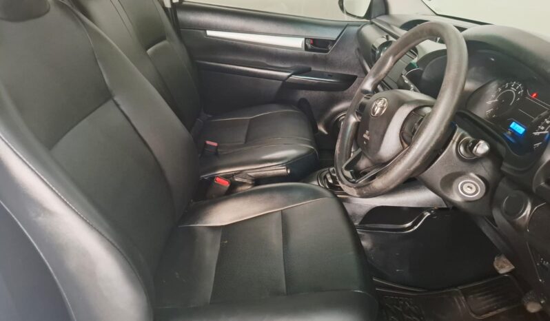 
								2022 Toyota Hilux 2.0 VVT-i A/C Single Cab full									