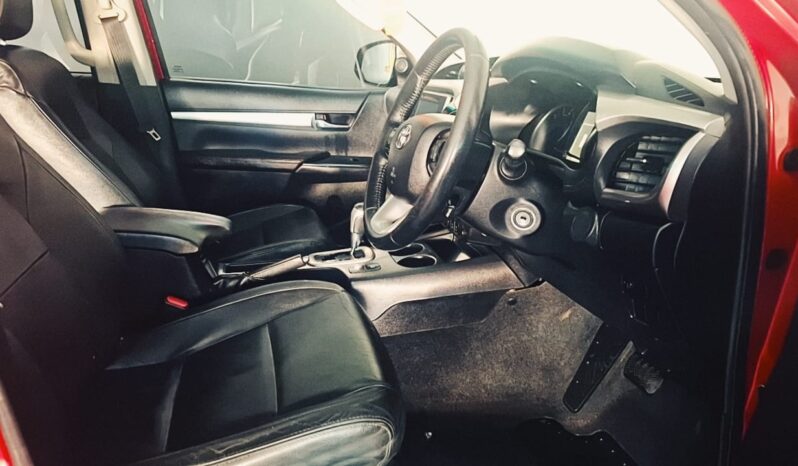 
								2017 Toyota Hilux 2.8 GD-6 Raider DC 4×4 A/T full									