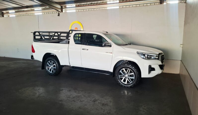 
								2019 TOYOTA HILUX 2.8 GD-6 RAIDER E/CAB 4×4 A/T full									