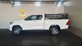 2019 TOYOTA HILUX 2.8 GD-6 RAIDER E/CAB 4×4 A/T