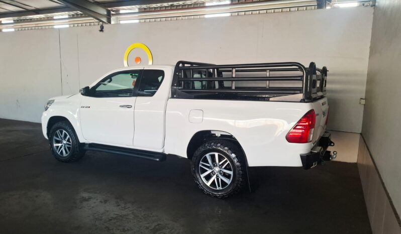 
								2019 TOYOTA HILUX 2.8 GD-6 RAIDER E/CAB 4×4 A/T full									