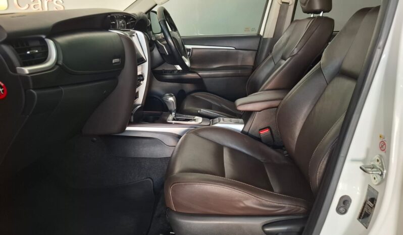 
								2018 Toyota Fortuner 2.8 GD-6 RB A/T full									