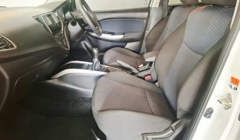 
								2022 Toyota Starlet 1.4i XR full									