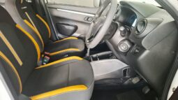 
										2024 Renault Kwid 1.0 Climber 5-Door full									