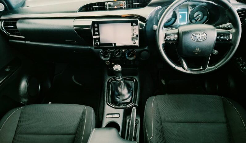 
								2021 Toyota Hilux 2.8 GD-6 Legend X/Cab 4×2 Manual full									