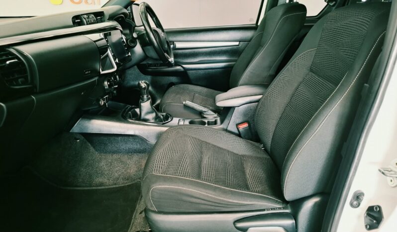 
								2021 Toyota Hilux 2.8 GD-6 Legend X/Cab 4×2 Manual full									