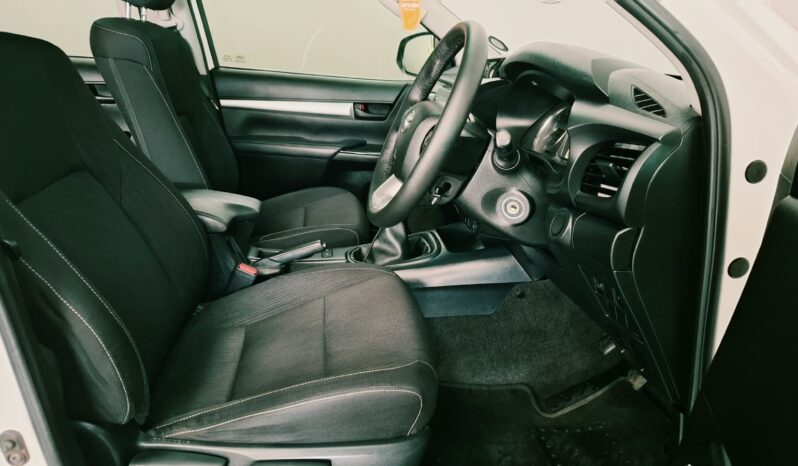 
								2022 Toyota Hilux 2.4 GD-6 Raider DC 4×2 A/T full									